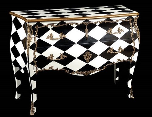 Casa Padrino Barock Kommode Schwarz / Wei� Karo mit goldenen Metall Applikationen