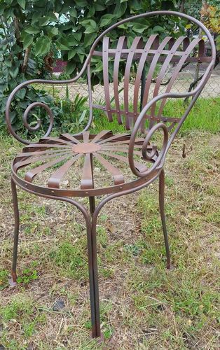 Casa Padrino Schmiedeeisen Gartenstuhl mit Armlehnen  46 x H. 94 cm - verschiedene Farben - Jugendstil Gartenm�bel  