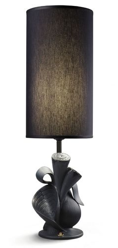 Casa Padrino Luxus Tischleuchte Porzellan Nature Schwarz H54 x 16 cm - Luxus Beleuchtung Tischlampe