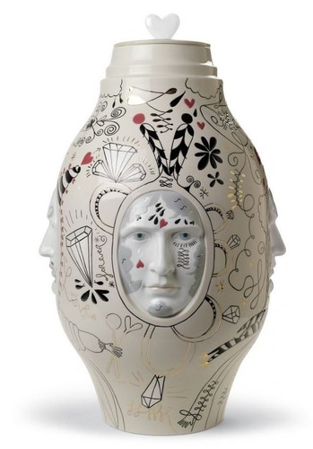 Casa Padrino Designer Porzellan Vase Beige / Mehrfarbig  31 x H. 47 cm - Handgefertigtes & Handbemaltes Luxus Deko Objekt
