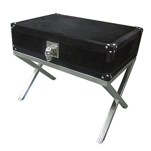 Casa Padrino Konsole Skull mit schwarzem Kunstfell 60x40x50cm