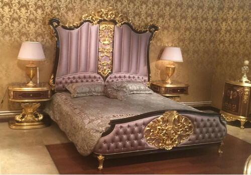 Casa Padrino Luxus Barock Schlafzimmer Set Rosa / Dunkelbraun / Gold - 1 Doppelbett mit Kopfteil & 2 Nachtkommoden - Hochwertige Schlafzimmer M�bel im Barockstil - Edel & Prunkvoll