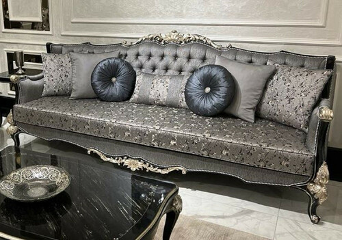 Casa Padrino Luxus Barock Sofa Silber / Schwarz / Silber - Handgefertigtes Wohnzimmer Sofa mit elegantem Muster und dekorativen Kissen - Wohnzimmer M�bel im Barockstil