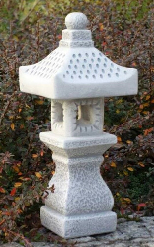 Casa Padrino Garten Leuchte im Japanischen Stil Wei� / Grau 12 x 11 x H. 40 cm - Kleine Garten & Terrassen Leuchte - Wetterbest�ndige Garten Laterne - Garten Terrassen Beleuchtung