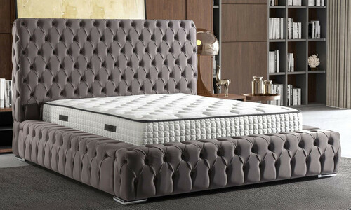 Casa Padrino Luxus Chesterfield Doppelbett Grau / Silber - Verschiedene Gr��en - Massivholz Bett mit Kopfteil und Matratze - Schlafzimmer M�bel - Hotel M�bel - Luxus M�bel - Chesterfield M�bel
