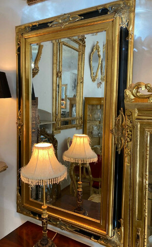 Casa Padrino Barock Spiegel Gold / Schwarz - Barockstil Spiegel mit Verzierungen - Rechteckiger Barockstil Wandspiegel - Barock Garderoben Spiegel - Barock M�bel - M�bel Barockstil