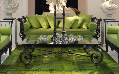 Casa Padrino Luxus Barock Couchtisch Schwarz 136 x 106 x H. 42 cm - Handgeschmiedeter Schmiedeeisen Gartentisch mit Glasplatte - Barock Wohnzimmer M�bel - Barock Garten M�bel