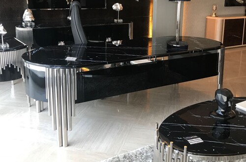 Casa Padrino Luxus Schreibtisch mit Kunstmarmor Tischplatte Schwarz / Silber 260 cm - Luxus B�ro M�bel