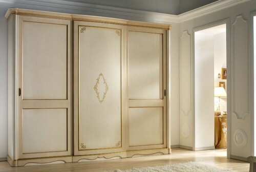 Casa Padrino Luxus Kleiderschrank Creme 308 x 73 x H. 256 cm - Handgefertigtes Massivholz M�bel mit Schiebet�ren - Luxus Qualit�t