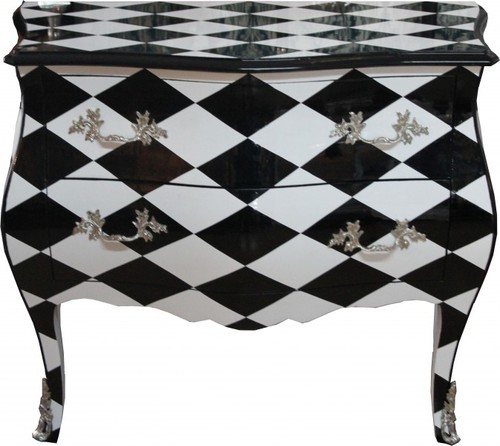 Casa Padrino Barock Kommode Karo Schwarz/Wei� 104 cm - Handgefertigt aus Massivholz