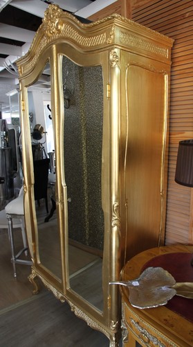 Barock Kleiderschrank Gold