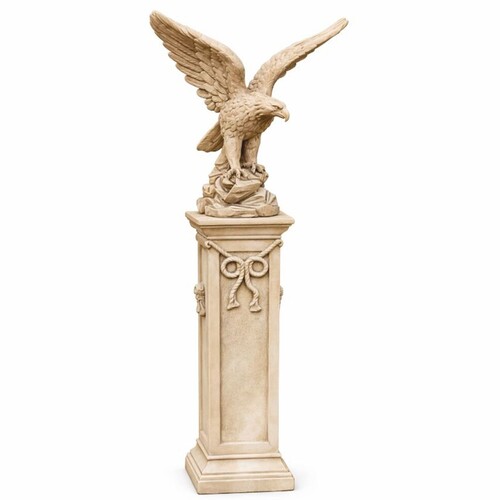 Casa Padrino Barock Garten Deko Adler Skulptur mit S�ule Beige H. 134 cm