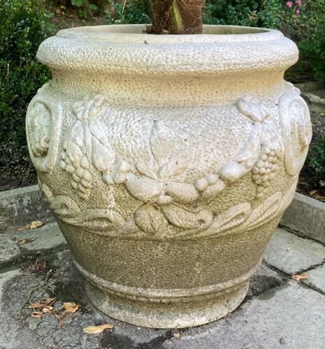 Casa Padrino Barock Garten Deko Blumentopf Wei�  59 x H. 66 cm - Prunkvoller Pflanzentopf im Barockstil - Barock Garten & Terrassen Deko Accessoires