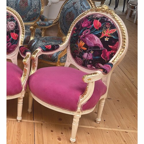 Casa Padrino Barock Medaillon Salon Stuhl Pink / Bunt / Wei� / Gold H. 100 cm - Barock M�bel