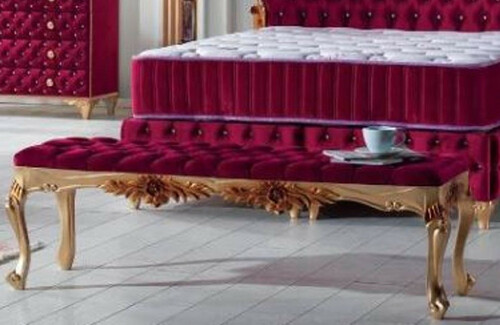 Casa Padrino Barock Sitzbank Bordeauxrot / Gold - Gepolsterte Massivholz Bank mit edlem Samtstoff - Handgefertigte Barock M�bel - Edel & Prunkvoll