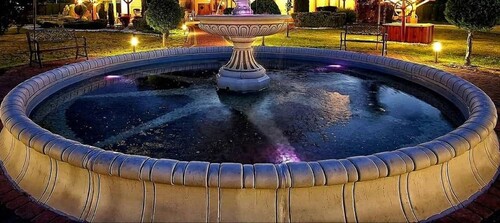 Casa Padrino Barock Springbrunnen Umrandung Grau  600 cm