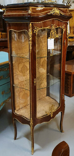 Casa Padrino Barock Vitrine Braun / Gold - Prunkvoller Barock Vitrinenschrank mit Glast�r - Handgefertigte Barock Wohnzimmer M�bel