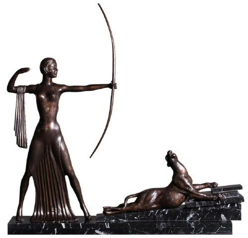 Casa Padrino Luxus Bronze Deko Skulptur Dame mit Bogen und Tiger Bronzefarben / Schwarz 85 x 13 x H. 82 cm - Luxus Deko Accessoires