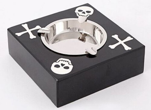 Casa Padrino Designer Aschenbecher Schwarz / Silber 16 x 16 x H. 6 cm - Deko Accessoires