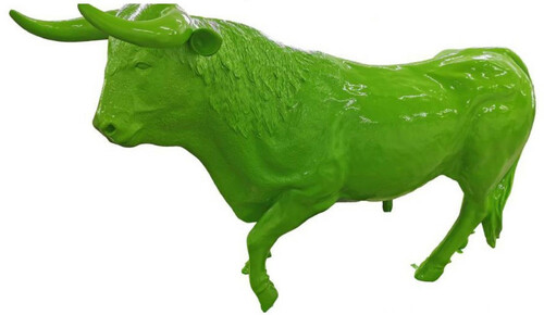 Casa Padrino Designer Deko Skulptur Stier Gr�n 240 x H. 150 cm - Riesige Lebensgro�e Wetterbest�ndige Dekofigur - Garten Deko Accessoires