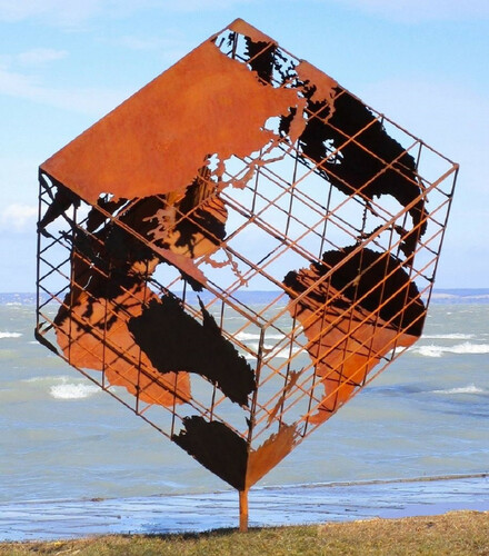 Casa Padrino Luxus Stahl Garten Skulptur Erdw�rfel Rostfarben 152 x 130 x H. 170 cm - Handgefertigte Wetterbest�ndige Garten Dekoration - Luxus Kollektion