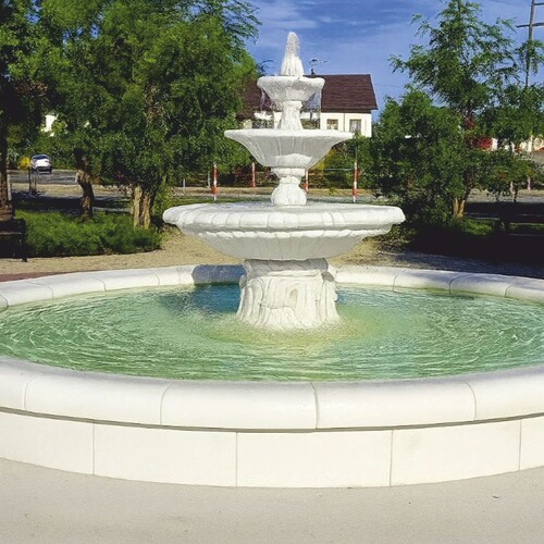 Casa Padrino Barock Springbrunnen mit Umrandung Wei�  465 x H. 180 cm - Garten Deko Brunnen