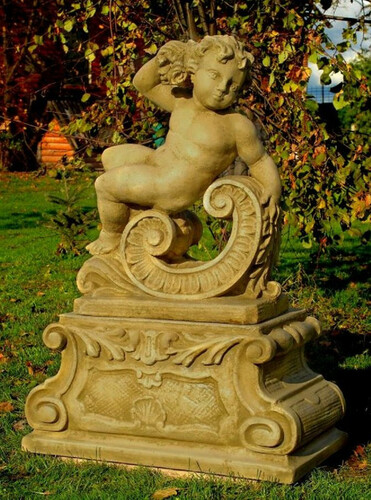 Casa Padrino Barock Gartendeko Skulptur Schaut Nach Links 80 x 36 x H. 116 cm - Garten Deko Figur mit Sockel - Garten & Terrassen Deko Accessoires