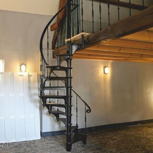Casa Padrino Gusseisen Wendeltreppe mit Gel�nder rechte Seite Schwarz H. 300 cm - Rustikale Spiraltreppe