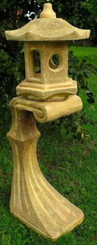 Casa Padrino Gartenleuchte im Asiatischen Stil Beige H. 135 cm - Wetterbest�ndige Garten & Terrassen Leuchte - Garten & Terrassen Au�enstehleuchten