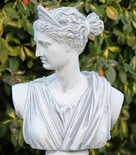 Casa Padrino Jugendstil Garten Deko B�ste Dame Wei� / Grau 25 x 13 x H. 32 cm - Garten Deko Stein Skulptur - Barock & Jugendstil Garten Deko Accessoires