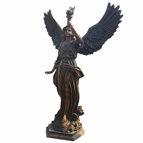 Casa Padrino Jugendstil Garten Deko Messing Skulptur Engel mit Fakel Links Bronze H. 210 cm