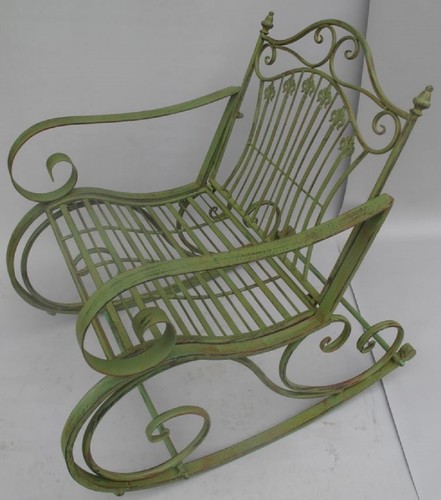 Casa Padrino Jugendstil Metall Schaukelstuhl rustikal Gr�n 65 x 90 x H. 90 cm - Nostalgische Garten & Terrassen M�bel