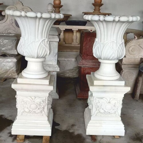 Casa Padrino Luxus Barock Marmor Blumentopf Set auf S�ulen Wei� H. 110 cm