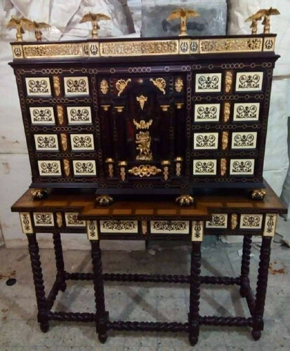 Casa Padrino Luxus Barock Sekret�r Dunkelbraun / Braun Intarsien / Schwarz / Wei� / Gold - Handgefertigter Antik Stil Massivholz Sekret�r mit T�ren und Schubladen - Barock B�rom�bel - Edel & Prunkvoll