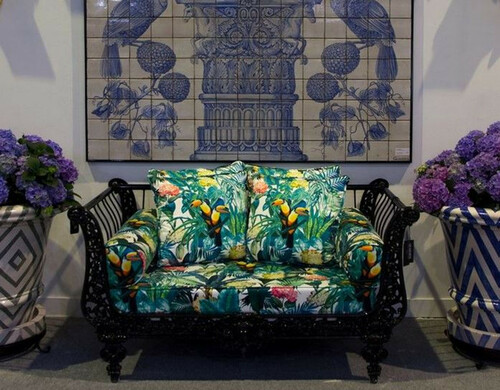 Casa Padrino Luxus Barock Sofa Schwarz / Mehrfarbig 137 x 87 x H. 77 cm - Handgeschmiedetes Schmiedeeisen Sofa mit Kissen - Wohnzimmer Sofa - Garten Sofa - Terrassen Sofa - Barock M�bel