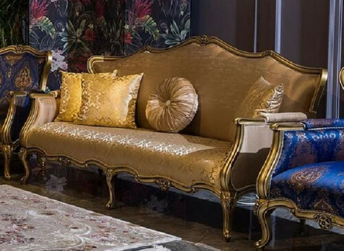 Casa Padrino Luxus Barock Sofa Gold - Prunkvolles Wohnzimmer Sofa mit elegantem Muster - Wohnzimmer M�bel im Barockstil - Edel & Prunkvoll