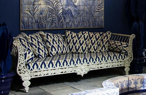 Casa Padrino Luxus Barock Sofa Wei� / Blau / Gold 212 x 87 x H. 77 cm - Handgeschmiedetes Schmiedeeisen Sofa mit Kissen - Wohnzimmer Sofa - Garten Sofa - Terrassen Sofa - Barock M�bel