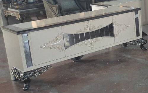 Casa Padrino Luxus Barock TV Schrank Creme / Silber / Grau / Gold - Prunkvolles Massivholz Sideboard mit 4 T�ren - Luxus Wohnzimmer M�bel im Barockstil - Barock M�bel - Edel & Prunkvoll