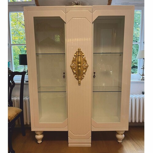 Casa Padrino Luxus Barock Vitrine Wei� / Gold 125 x 49 x H. 169 cm - Ausstellungsst�ck