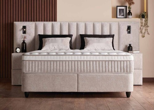 Casa Padrino Luxus Boxspringbett mit Wandkopfteil in Streifenoptik und Leseleuchten Beige 180 x 200 cm - Luxus Schlafzimmer M�bel