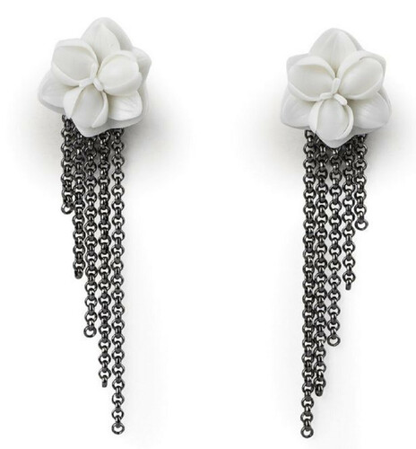 Casa Padrino Luxus Damen Ohrringe Orchidee Matt Wei� / Silber - Ruthenium Silber Ohrringe mit feinstem spanischen Porzellan - Damen Ohrschmuck - Hochwertiger Damenschmuck