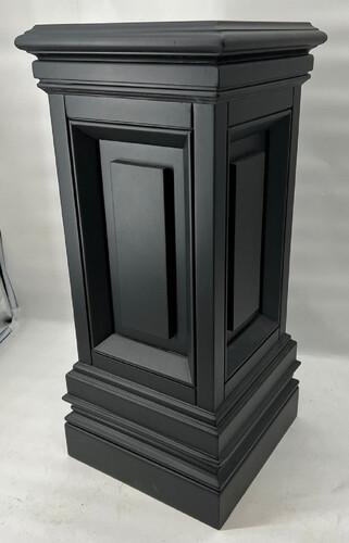 Casa Padrino Luxus Mahagoni Deko S�ule 33 x 33 x H. 80 cm - Quadratische Massivholz S�ule - Pflanzens�ule - Wohnzimmer Deko S�ule - Hotel Deko S�ule - Luxus M�bel - Luxus Qualit�t