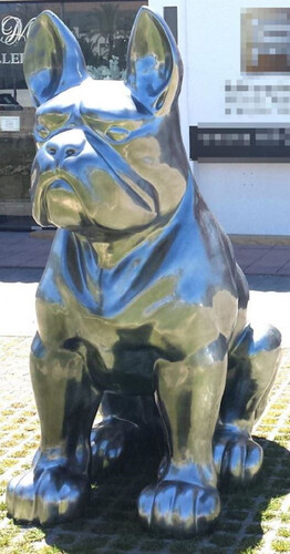 Casa Padrino Luxus Deko Skulptur Hund Bulldogge Silber 220 x 130 x H. 250 cm - Riesige Garten Skulptur - Riesige Garten Figur - XXL Deko Skulptur - XXL Deko Figur - XXL Tierfigur