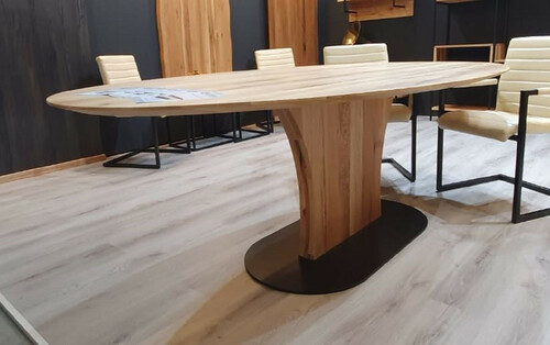 Casa Padrino Luxus Esstisch Naturfarben / Schwarz 240 x 120 x H. 77 cm - Ovaler Massivholz K�chentisch - Massivholz M�bel - Esszimmer M�bel - Luxus M�bel - Luxus Einrichtung