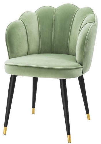 Casa Padrino Luxus Samt Esszimmerstuhl mit Armlehnen Pistaziengr�n / Schwarz / Gold 60 x 63 x H. 83 cm - K�chenstuhl im Muschelschalen Design