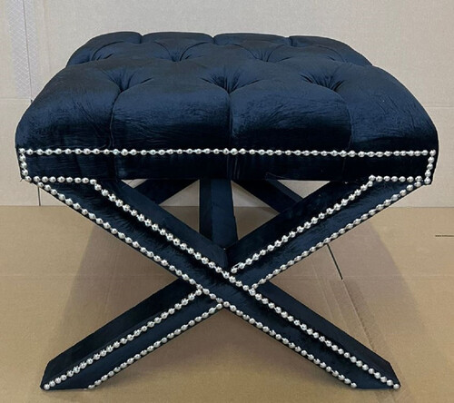 Casa Padrino Luxus Neo Classic Hocker Schwarz / Silber 56 x 54 x H. 46 cm - Wohnzimmer Sitzhocker - Vintage Stil Kreuzhocker - Wohnzimmer M�bel - Luxus M�bel