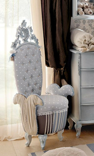 Casa Padrino Luxus Barock Kindersessel Grau / Mehrfarbig / Hellblau - Prunkvoller Kinderzimmer Sessel im Barockstil - Barock Kinderzimmer M�bel - Erstklassische Qualit�t - Made in Italy