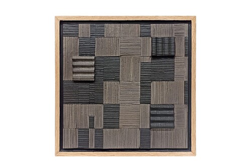 Casa Padrino Luxus Wanddekoration Braun / Schwarz 40 x 4 x H. 40 cm - Handgeflochtenes Wandrelief Lena aus Wasserhyazinthe mit Eichenfurnier Rahmen - Luxus Deko Accessoires
