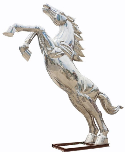 Casa Padrino Luxus XXL Garten Deko Skulptur Wildes Pferd Silber H. 460 cm - Riesige XXL Garten Deko Edelstahl Figur - XXL Edelstahl Tierfigur - XXL Edelstahl Garten Skulpturen