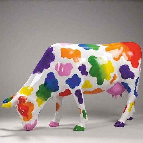 Casa Padrino XXL Deko Skulptur Kuh Wei� / Bunt 220 cm - Lebensgro�e Garten Figur - XXL Tierfigur - Garten & Terrassen Deko